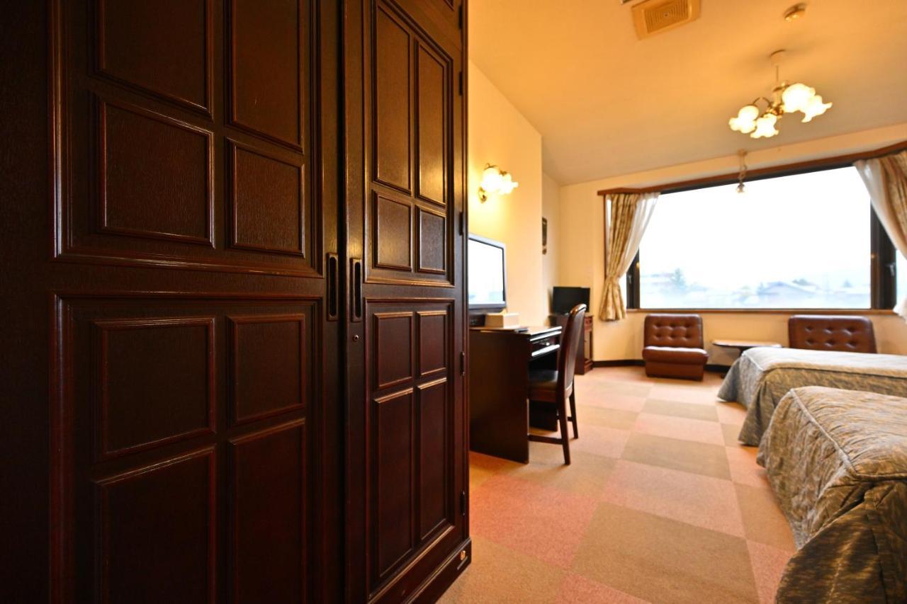 ฮาคูบะ รอยัลโฮเต็ล Hotel ฮาคุบะ ภายนอก รูปภาพ